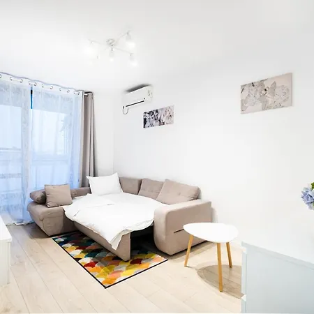 Apartment White Luxury Aviatiei *