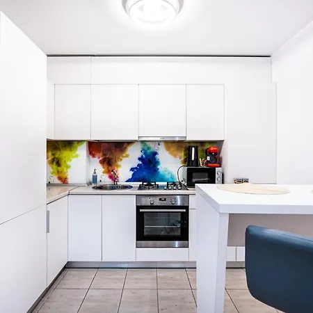 White Luxury Aviatiei *